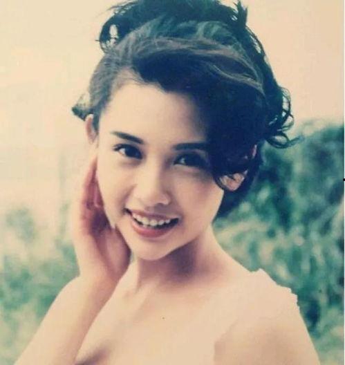 吃瓜邱淑贞,吃瓜群众心中的女神，魅力依旧